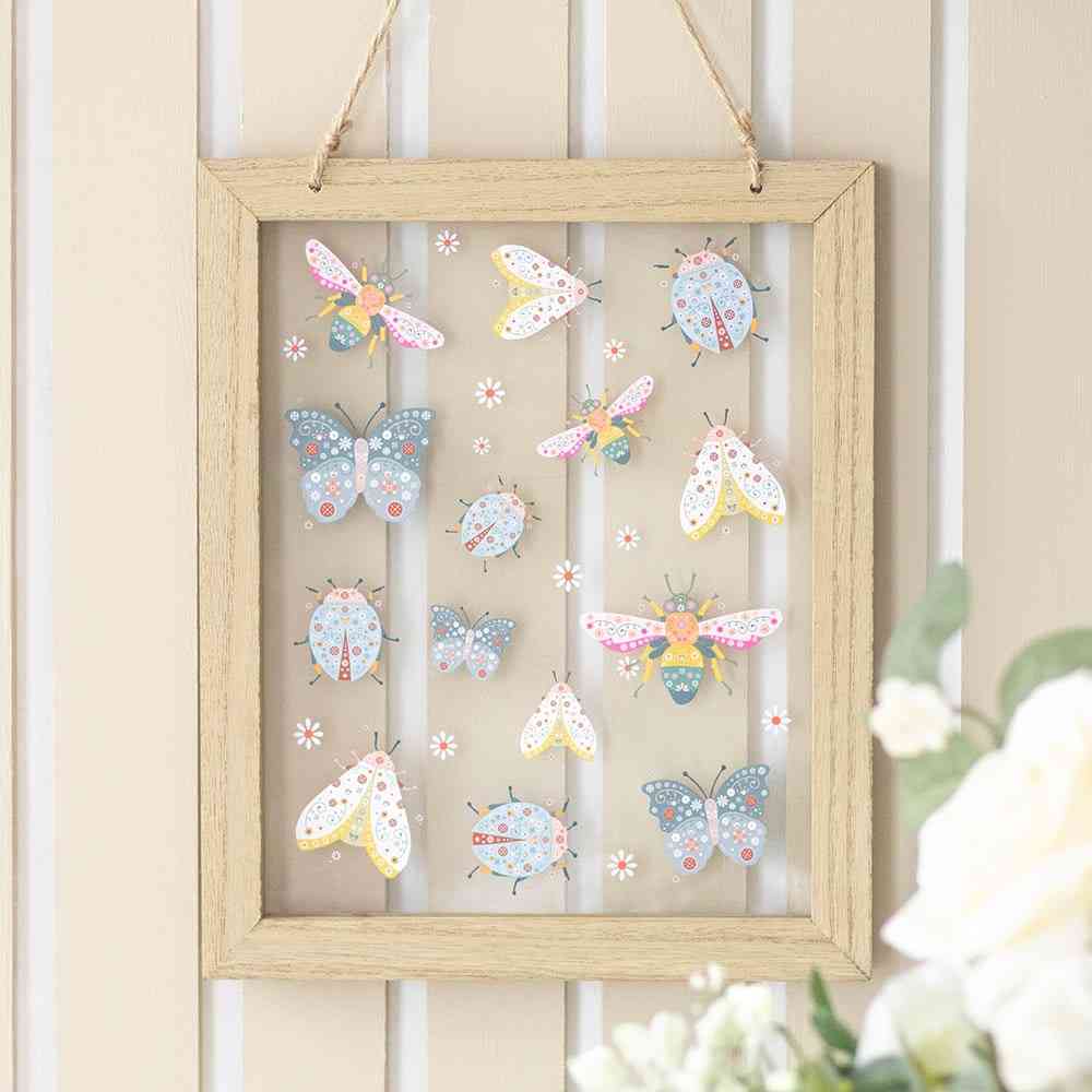 Something Different - Floral Bug Print Glass Wall Hanging Muurdecoratie - Multicolours